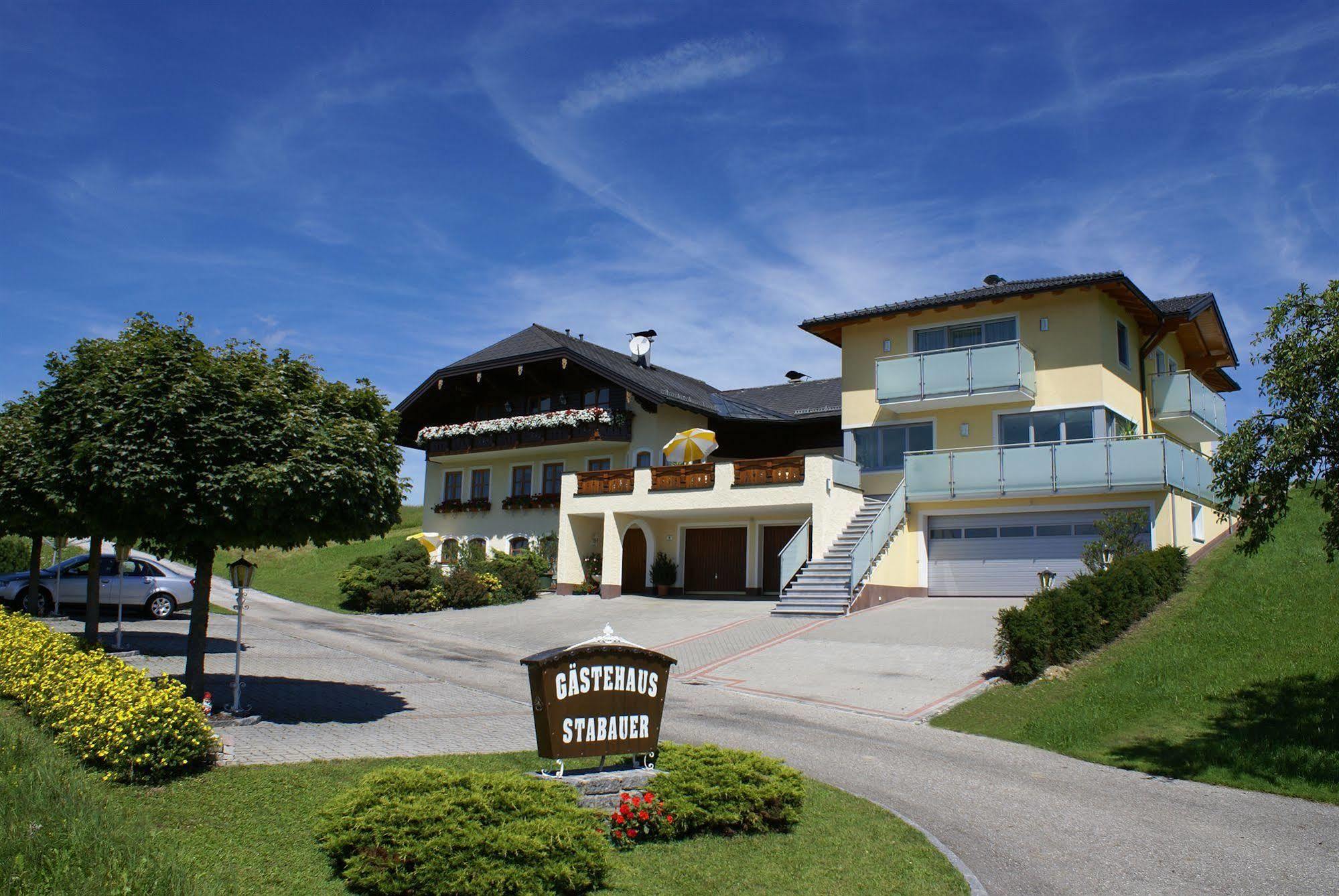 Gaestehaus Stabauer Mondsee Luaran gambar